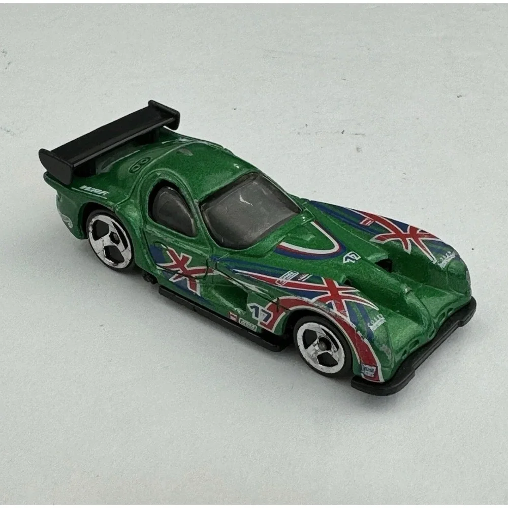 Hot Wheels 1997 Panoz GTR-1 Green‎ Union Jack Racing Diecast Car 1:64 Scale